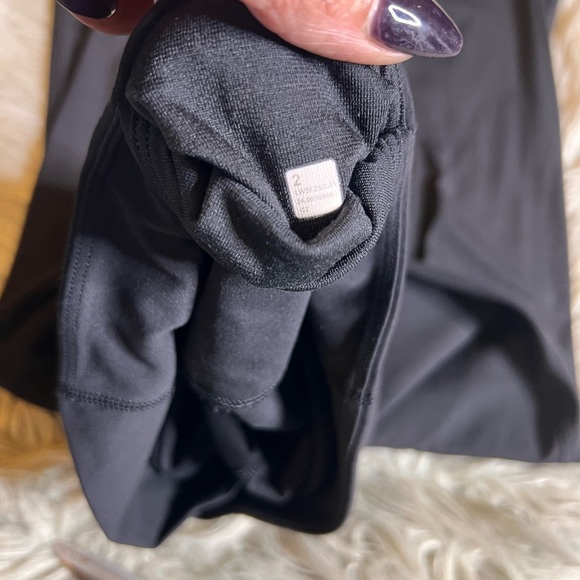 Like new Lululemon asymmetrical set - Picture 10 of 12